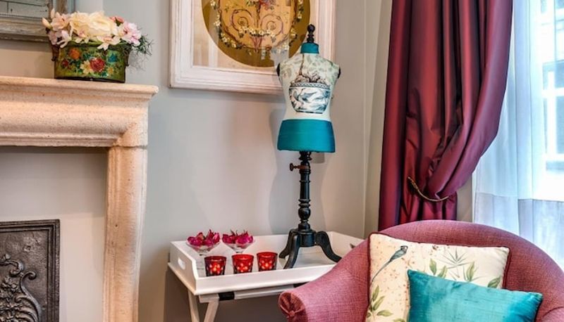 Info - Canalside House - Luxury Guesthouse