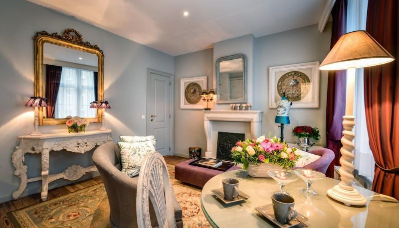 Info - Canalside House - Luxury Guesthouse