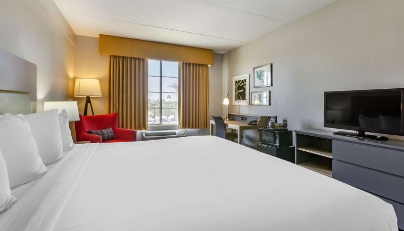 Camera - Country Inn & Suites by Radisson Mesa AZ
