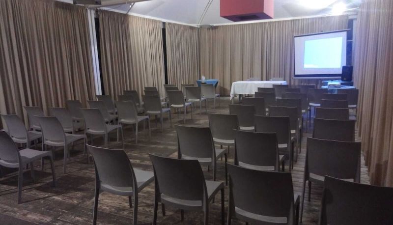 Sala de reuniones - Divino Hotel