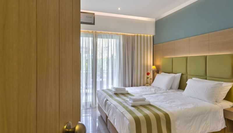 Daire - Leonidas Hotel & Apartments