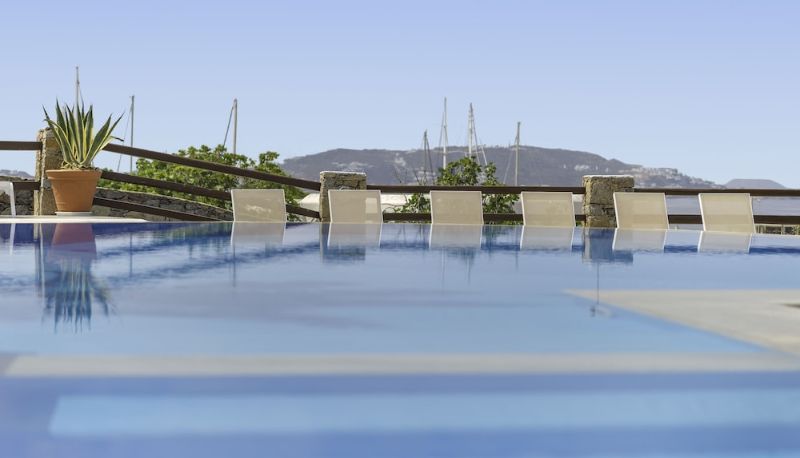 Pool - Maki's Place