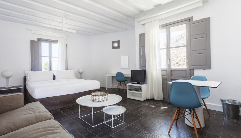 Zimmer - ANEMI Folegandros