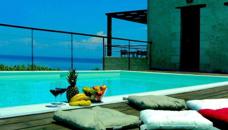 Info - Exensian Villas & Suites