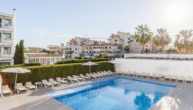 Havuz - BLUESEA Cala Millor