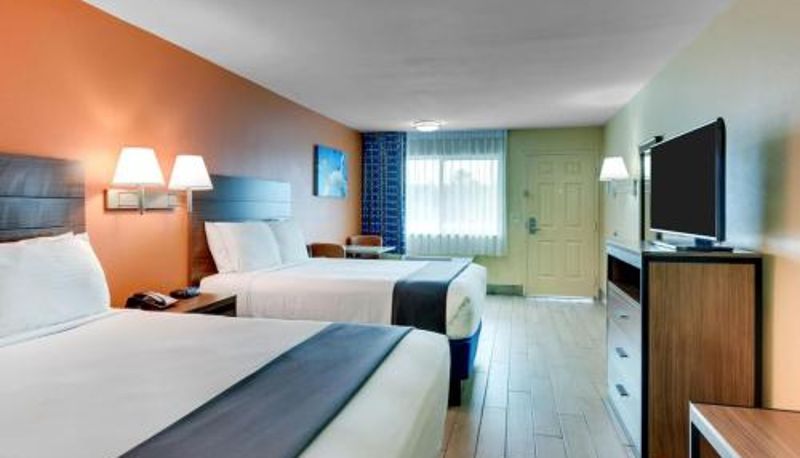 Oda - Captains Quarters Inn Port Aransas TX