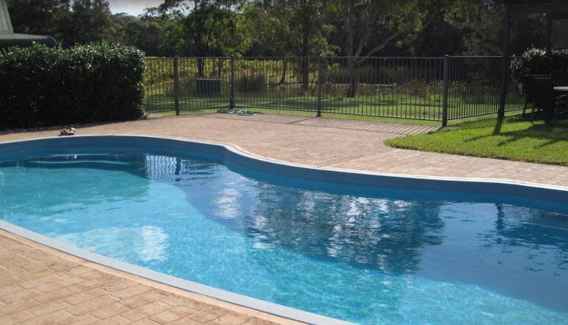 Pool - Hermitage Lodge