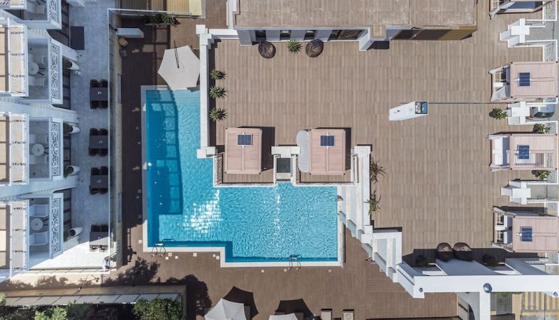 Havuz - Diverso Platamon Luxury Hotel & Suites