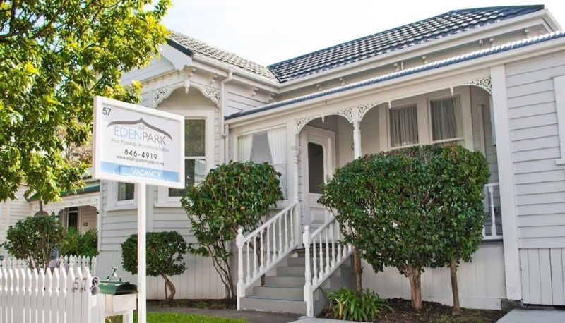 Info - Eden Park Motel