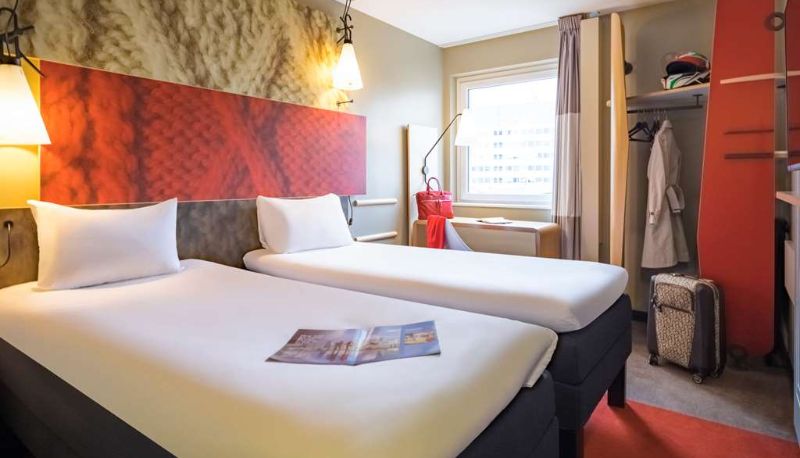 Room - ibis Zurich Messe Airport