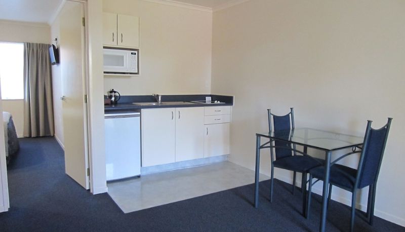 Camera business - Harringtons Motor Lodge