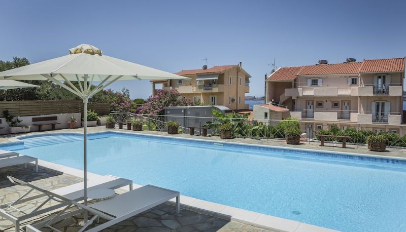 Havuz - Panorama Fanari Studios & Apartments