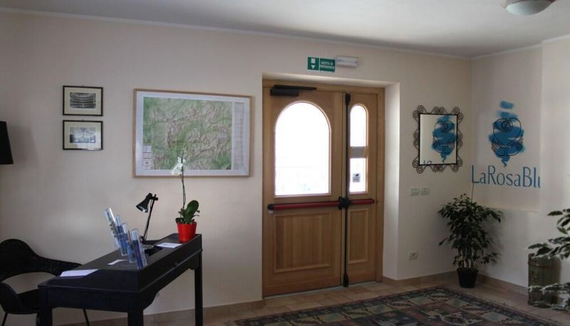 Lobby - Villa Bacchiani - La Rosa Blu