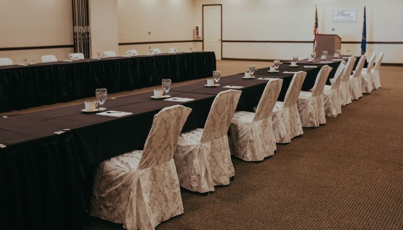 会議室 - The Carson City Plaza Hotel and Event Center