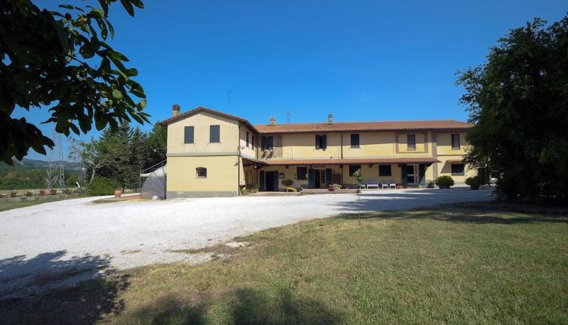 Zewnętrzna część hotelu - Agriturismo Ai Prati