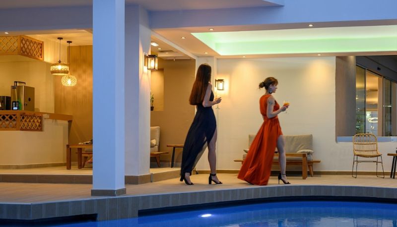 Basen - Mare Boutique - Adults Only
