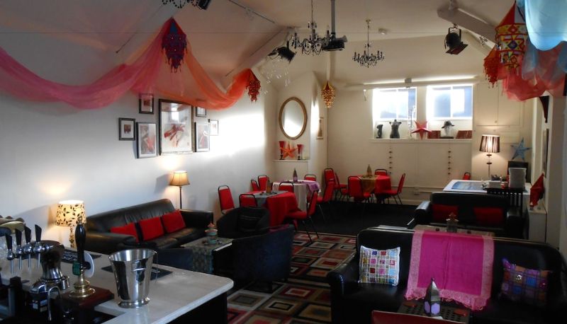 Info - The Globe Inn