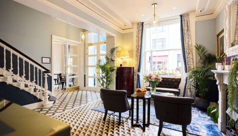 Info - Prince William Hotel