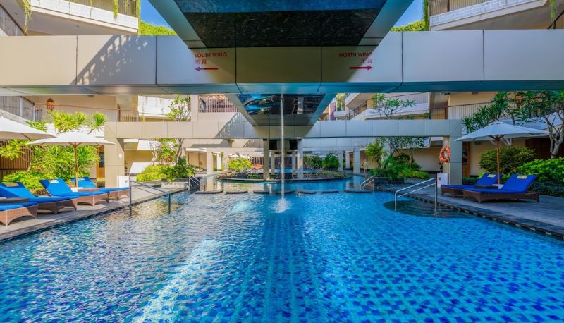 Piscina - VOUK Hotel & Suites