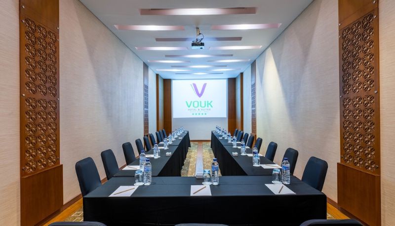 Sala de reuniones - VOUK Hotel & Suites