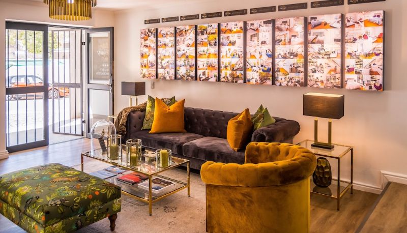 Reception - The Ivy Apartments