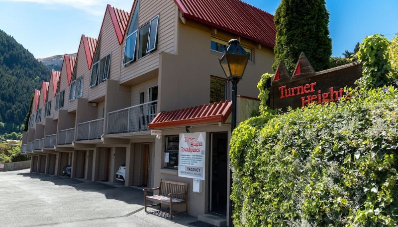 Rezeption - Turner Heights Townhouses