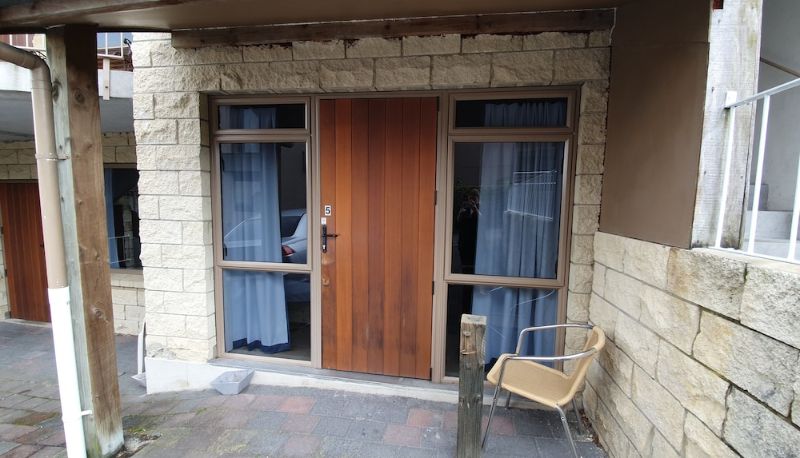 Bilgi - Lake Point Motel