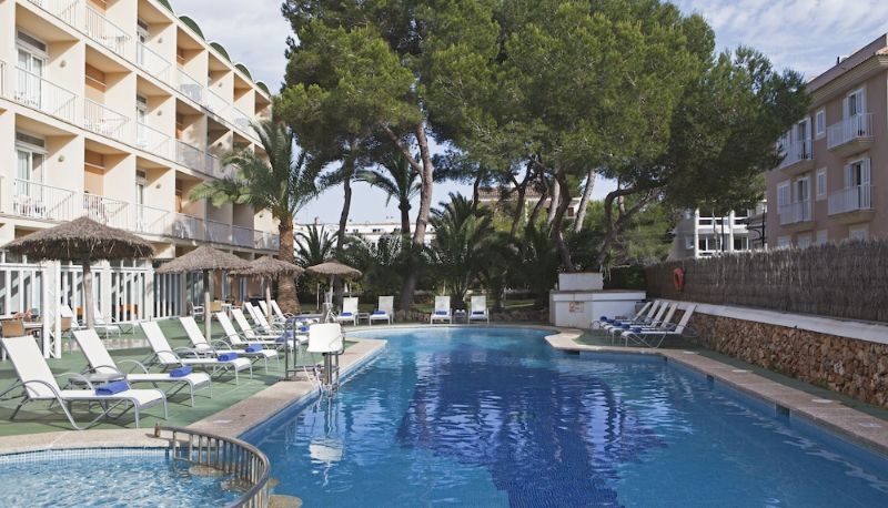 プール - Hotel Isla de Cabrera
