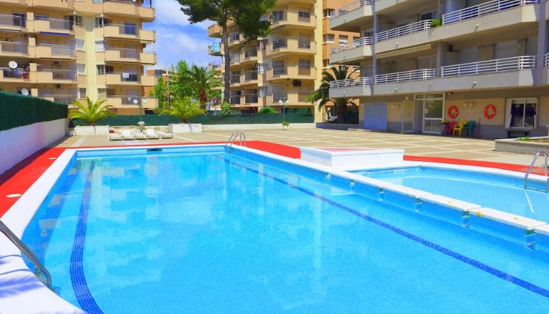 Piscina - Zahara Apartments