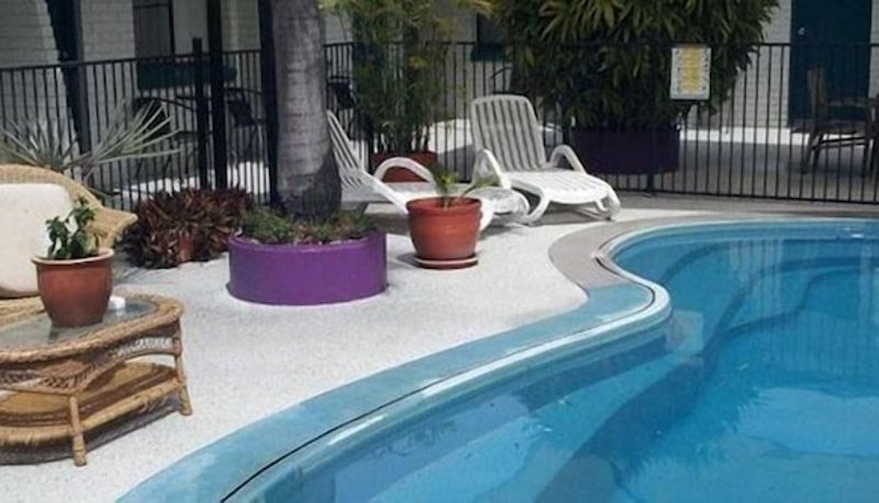 Piscina - Peppercorn Motel