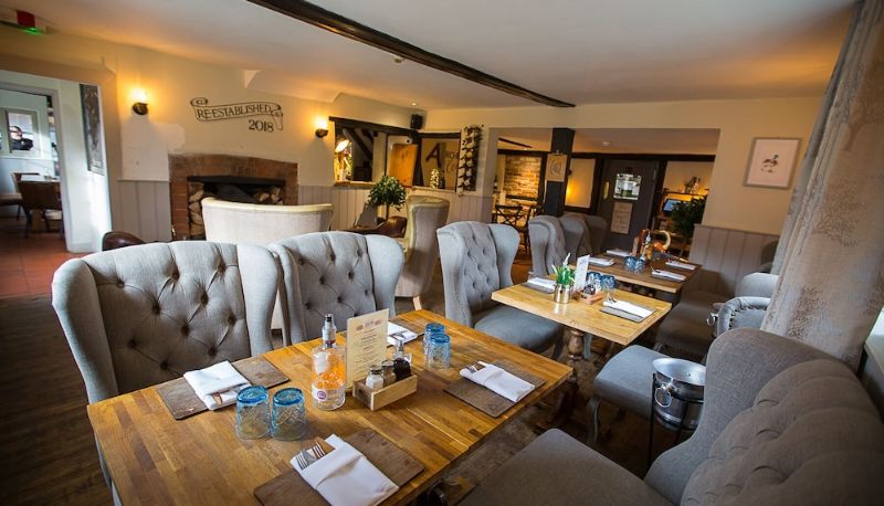 Restaurant - The Bull Inn Pub
