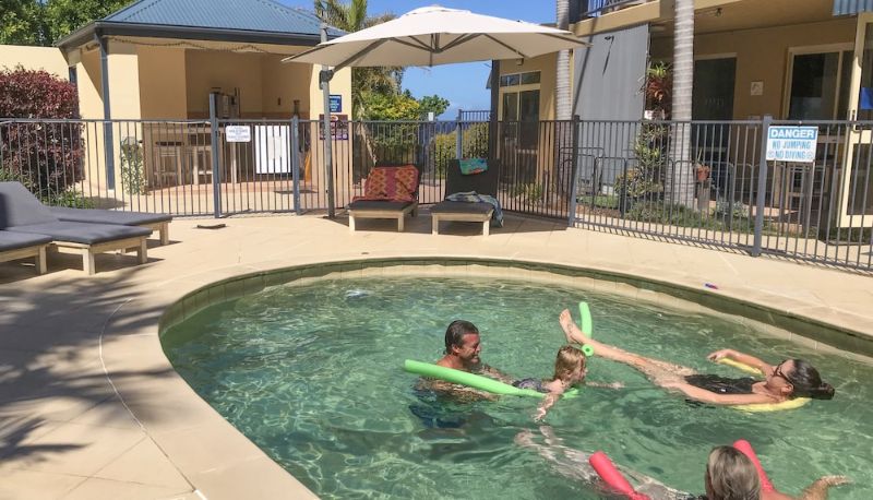 プール - Beachside Holiday Apartments