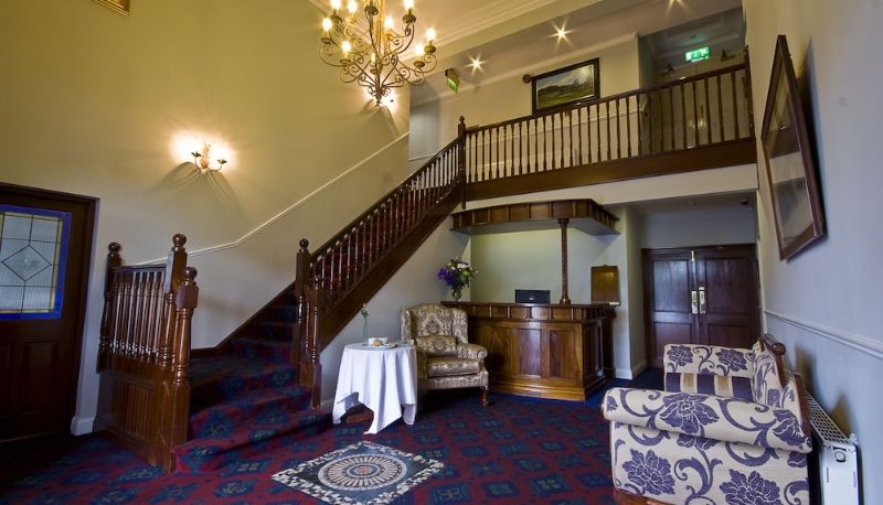 Hal - Hotel Castlepollard