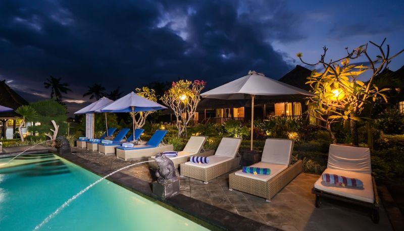 Piscina - Laguna Reef Huts
