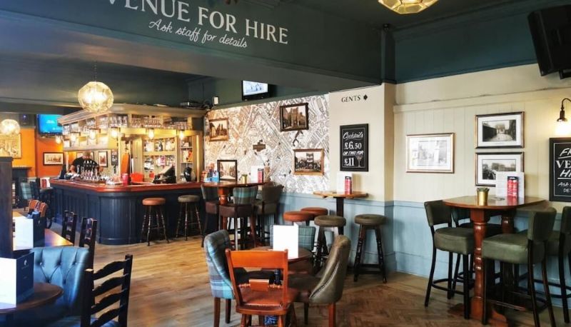 Restaurant - The White Horse