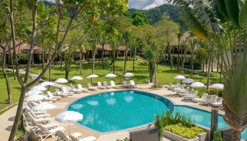 Piscina - The Leaf Oceanside by Katathani