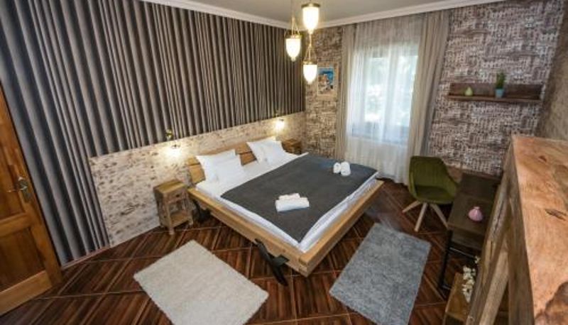 Oda - Platan Garden Rooms & Restaurant