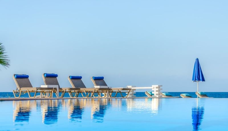 Pool - Pyrgos Blue