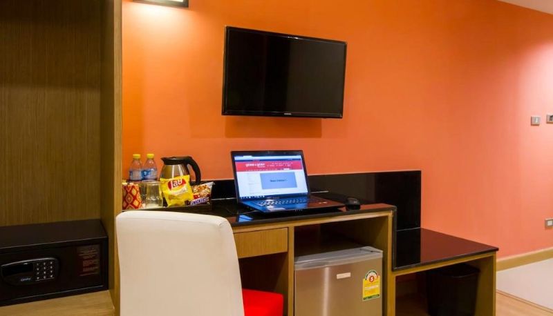 Standard room - Eleven Avenue Suites