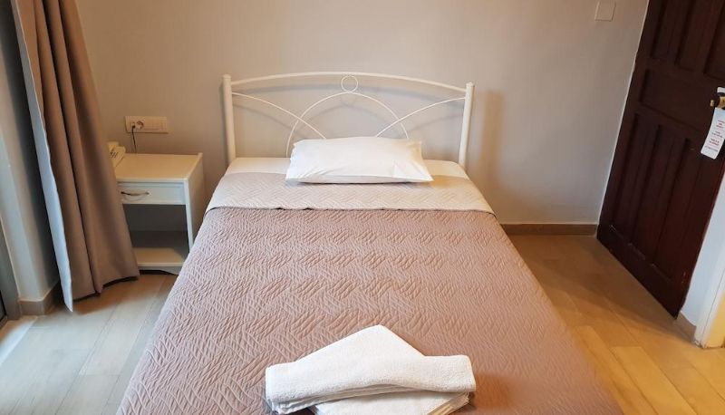 Budget room (single) - Archontiki City Hotel