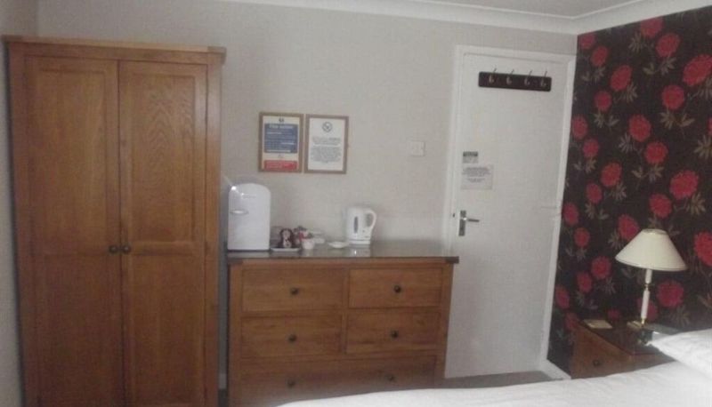Apartment - Tudor House Guest House