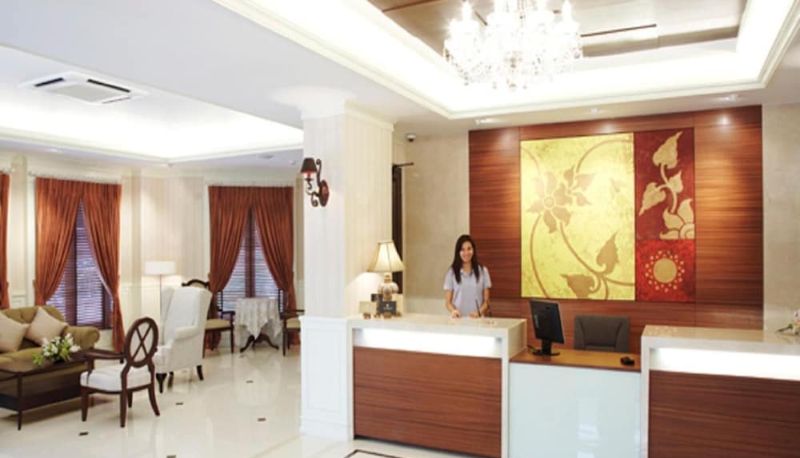 Hall - Aurum The River Place