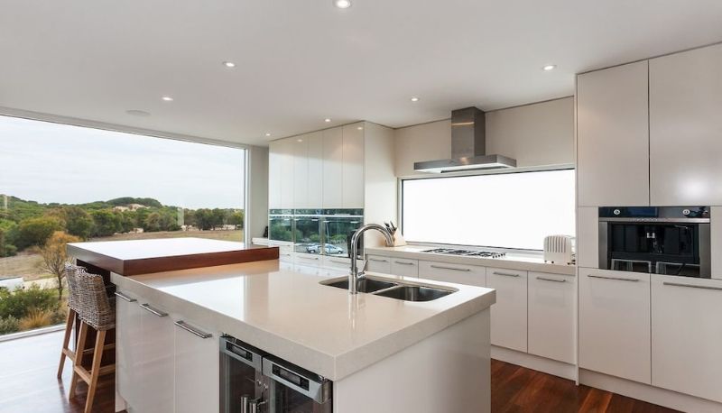 Info - Beach & Golf Stays Torquay