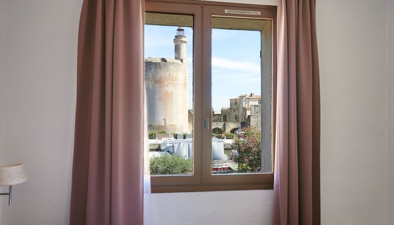 Info - Hôtel La Maison des Croisades