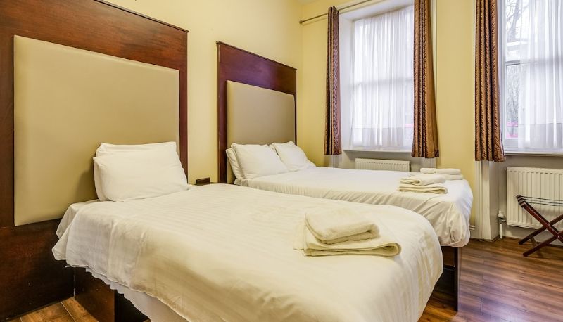 Suite - Astoria Hotel