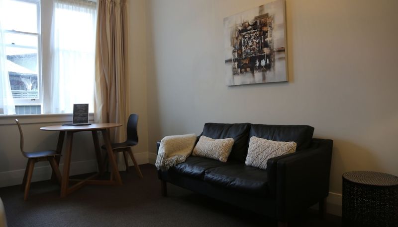 Info - Majestic Mansions - Apartments at St Clair