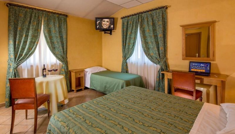 Habitación económica (individual) - Hotel Fidene