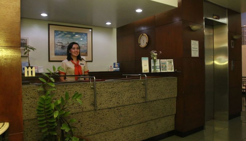 Reception - Harbor Town Hotel
