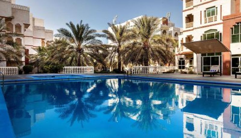 Zwembad - Muscat Oasis Residences