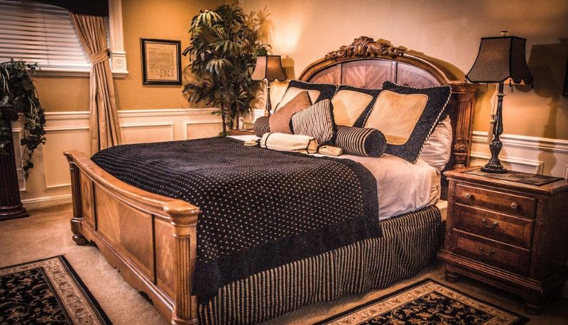 Standart oda - The Anniversary Inn Logan